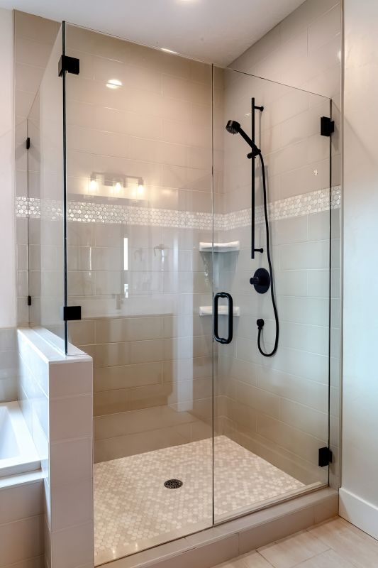 Seamless Glass Shower